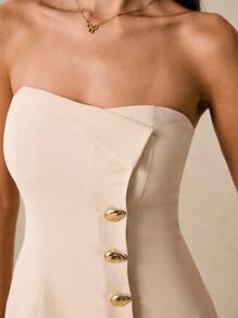 Poéselle 女式两件套金属纽扣装饰不对称领口杏色套装优雅裙装金属纽扣抹胸和基本款裙子2件套女式纯色紧身胸衣和迷你裙套装女式两件套生日女装女装套装两件套裙子夏季两件套乡村演唱会服装街头服饰外出服装女装 - 卡其色 - 查看 6