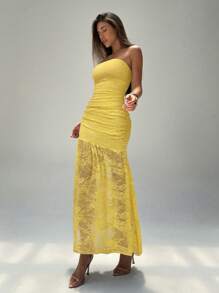 Aloruh Women's Elegant Yellow Strapless Semi-Sheer Lace Long Dress With Flounce Hem