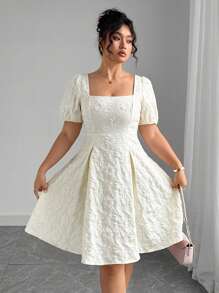 Elenzga 大码女式热销花卉提花优雅泡泡袖方领中长连衣裙 - 杏色 - 查看 1