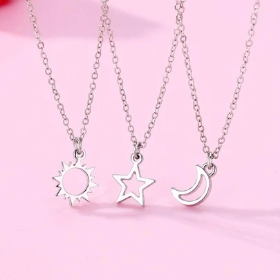 Set Of 3 Zinc Alloy Silver-Colored Iron Chain Necklaces For Girls, Decorated With Cute Sun, Moon And Pentagram Pendants. Suitable For Mother's Day, Mother And Daughter To Wear As Jewelry.