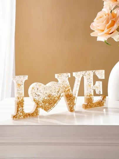 1件创意LOVE字母装饰品，现代设计树脂工艺品，适用于家居、婚礼、派对、情人节装饰