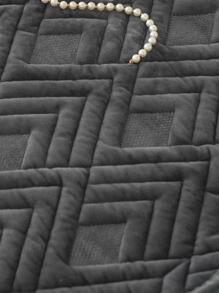 1入組素色沙發巾極簡主義滌綸絎縫細節沙發蓋毯適用於客廳 - 深灰色 - 查看 7