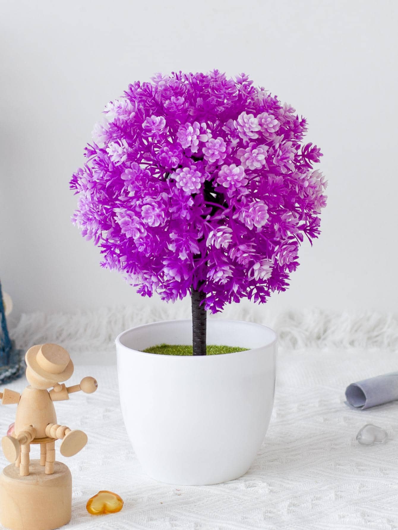 1 chậu cây nhân tạo - Màu đỏ tím - Xem 1