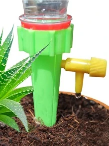 5pcs Plastic Self Watering Device, Modern Color Block Self Watering Device For Garden - Green - View 1