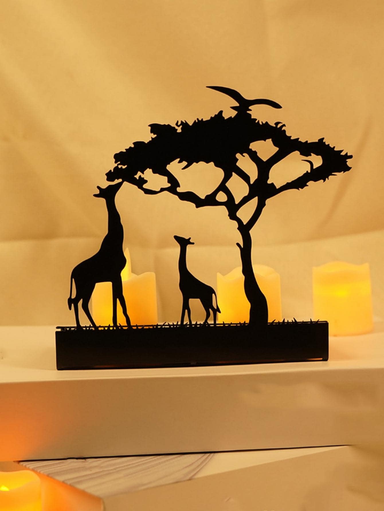 1入組鐵製燭台現代樹和長頸鹿設計家用燭台 - 黑色 - 查看 1