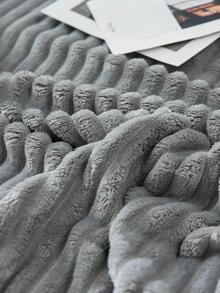 1入組字母拼貼裝飾毯極簡主義絨布床毯四季皆宜 - 駝色 - 查看 5