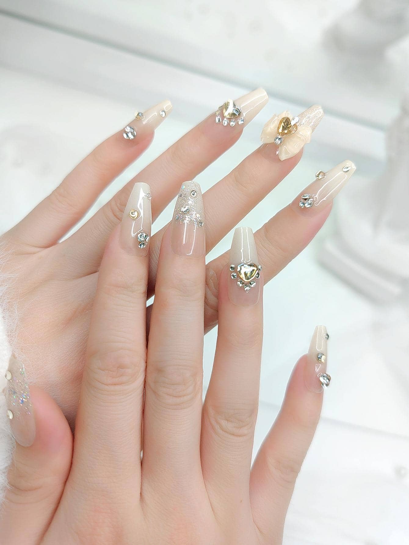 Bộ 24 đầu móng tay giả 3D hình quan tài chuyển màu kèm 1 dụng cụ đánh bóng móng và 1 gel thạch ấn móng