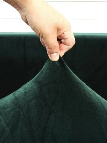 1pc 4-Season Silver Fox Fleece Anti-Slip Sofa Cover, 1-Seater/2-Seater/3-Seater/4-Seater, Minimalist Solid Color Stretch Universal Sofa Slipcover, Cat Scratch Protector (Comes With 1 Pillow Case) - Dark Green - View 7