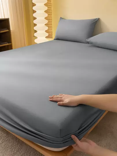 1pc Soft & Breathable Solid Color Brushed Fitted Sheet,  Fitted Sheet For Large Mattress, Bedroom Bed Cover, Pink Bedding, White Bedding, Single/Twin Size Bed, Queen/King Size Bed Coverlet (Pillow And Pillowcase Not Included)