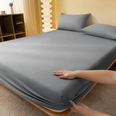 1pc Soft & Breathable Solid Color Brushed Fitted Sheet,  Fitted Sheet For Large Mattress, Bedroom Bed Cover, Pink Bedding, White Bedding, Single/Twin Size Bed, Queen/King Size Bed Coverlet (Pillow And Pillowcase Not Included)
