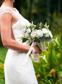 kumozawa 1pc Artificial Rose Bridal Bouquet, Lace Flower Arrangement For Wedding Party - White - View 1