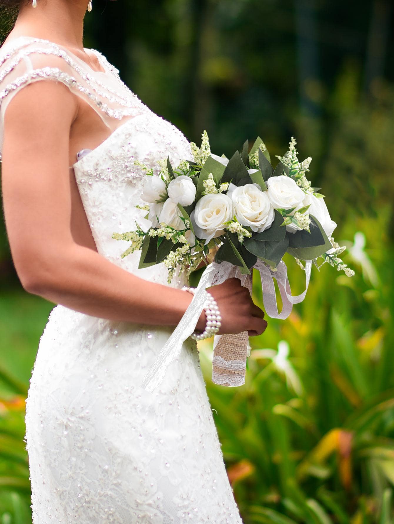 kumozawa 1pc Artificial Rose Bridal Bouquet, Lace Flower Arrangement For Wedding Party - White - View 1