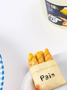 1pc ABS Artificial Food, Creative Letter Graphic Bread Design Simulation Food For Home Decor - Mustard Yellow - View 3