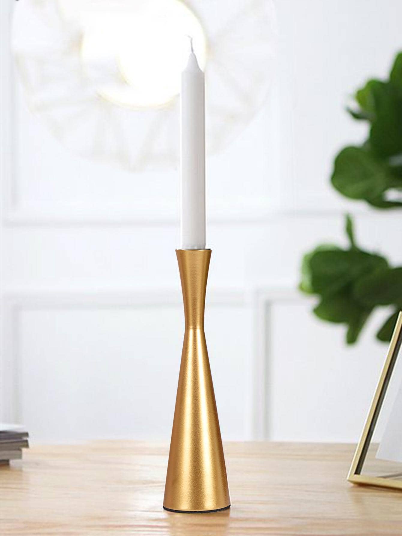 1 cái giá đỡ nến trơn - Vàng - Xem 1