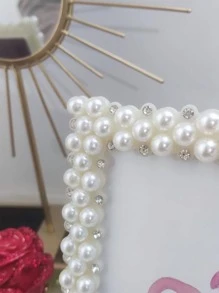 1pc Plastic Photo Frame With Pearl String Design, Random Size Options: 6", 7", 8", 10", A4 Gifts Birthday Graduation - White - View 4