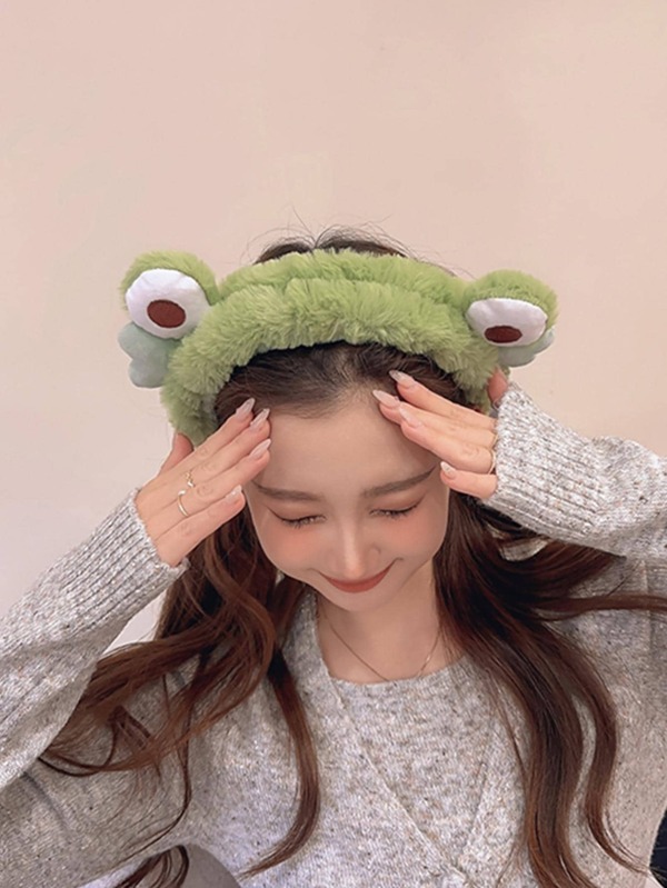 1pc Green Bath Headband, Cute Polyester Frog Design Plush Facial Makeup Headband For Bathroom