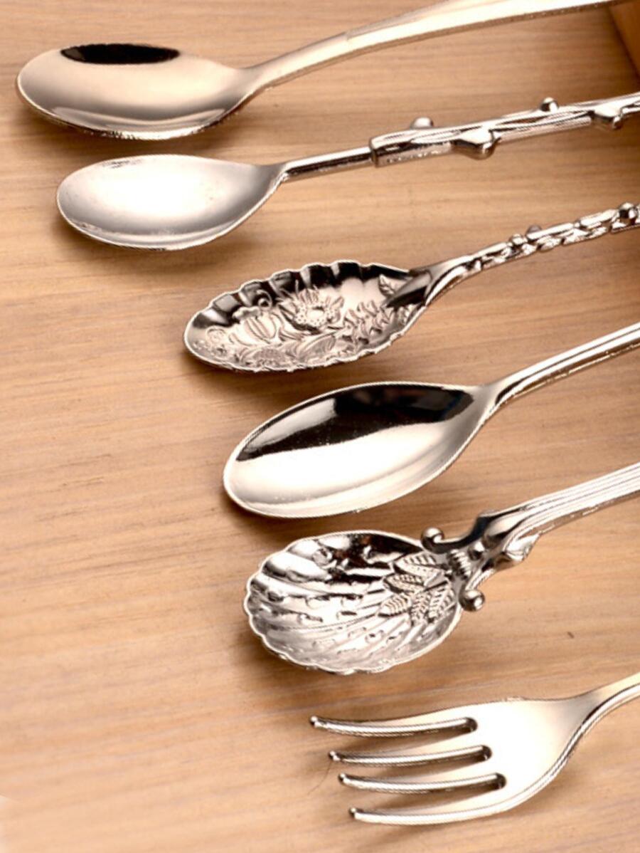 6pcs/set Zinc Alloy Vintage European Palace Style Coffee Spoon Tea