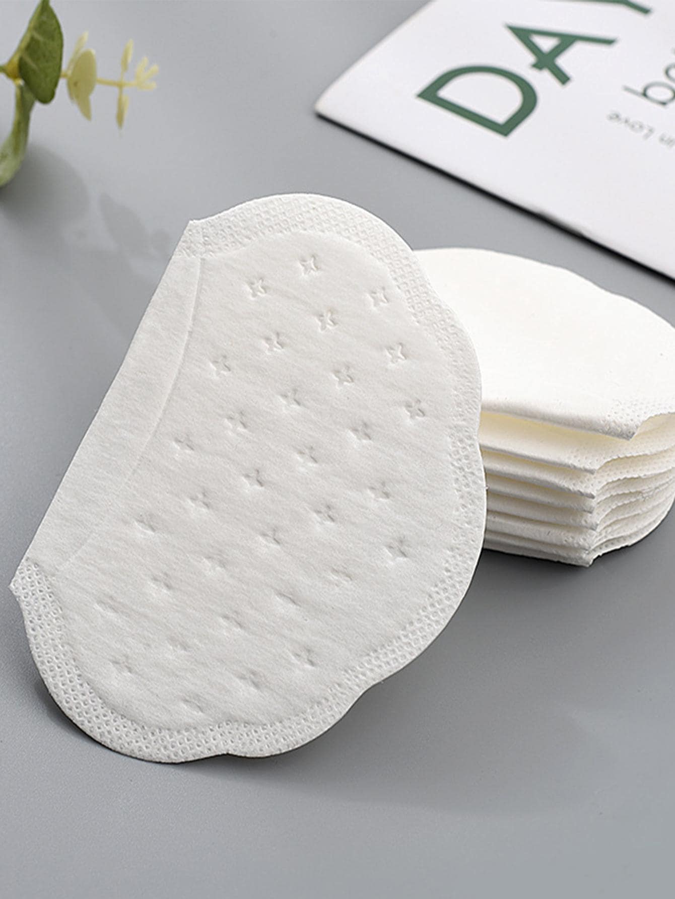 10pcs Plain Disposable Sweat-absorbing Sticker - White - View 1