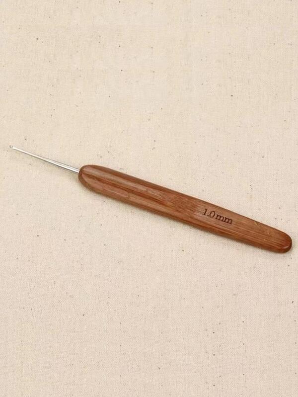 1 buc. Croșeta carbonizată cu mâner din bambus (potrivit pentru fire de tricotat, dreadlocks groase) Cap/0,75 Cap triplu/0,5 1+2/0,5 1+3/0,75 1+2/0,751+3 Disponibil>