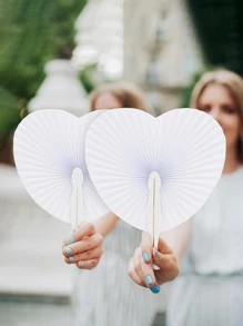 1入組塑料手動風扇創意心形設計家用折扇 - 白色 - 查看 1
