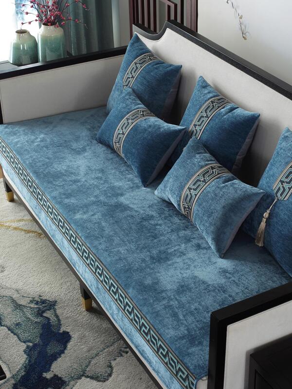 1pc Geometric Design Sofa Towel, Light Blue Antislip Polyester Sofa