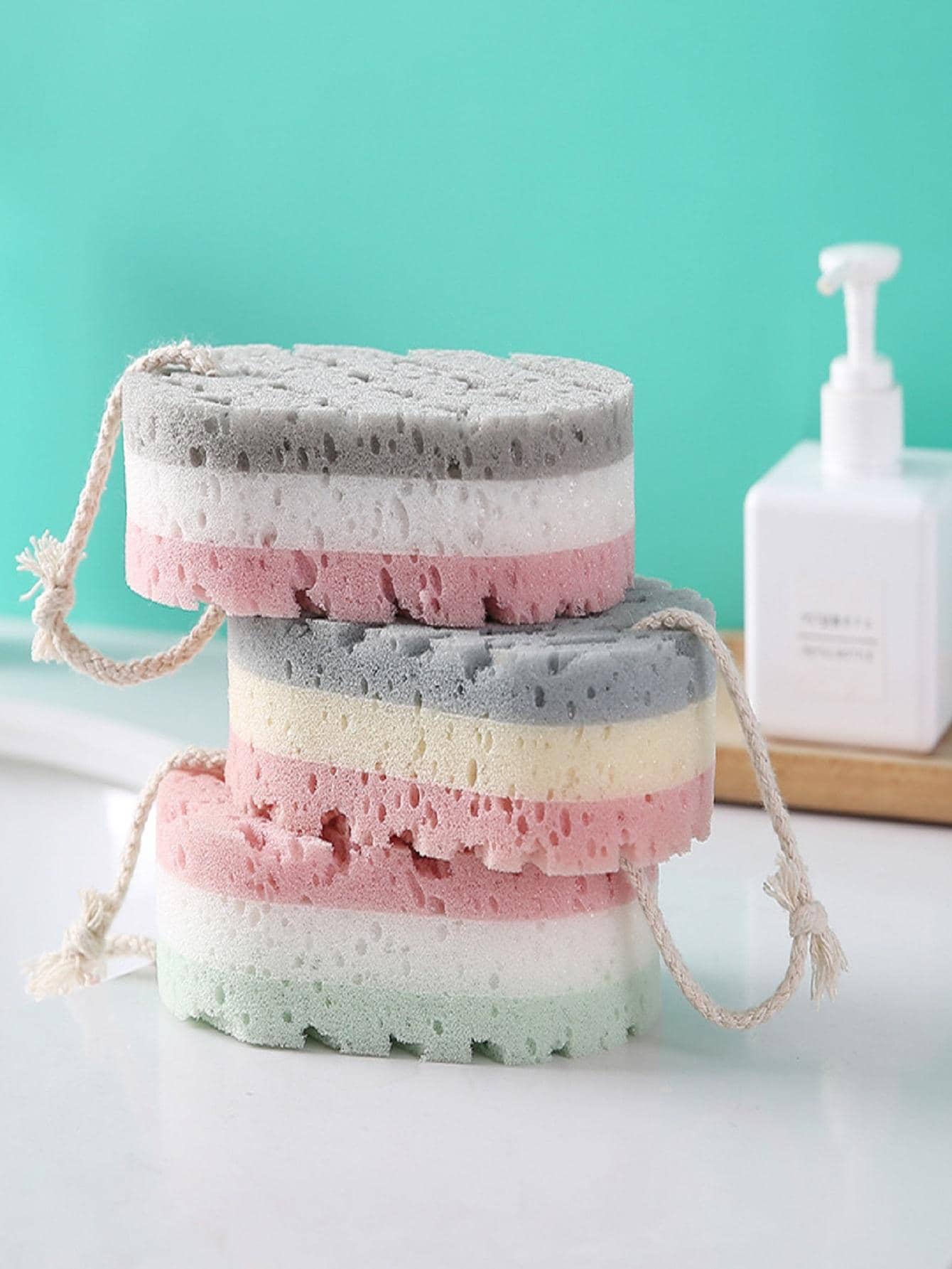 1pc Color Block Bath Sponge, Modern Bath Cleaning Sponge For Bathroom Back To School - Grey - View 1