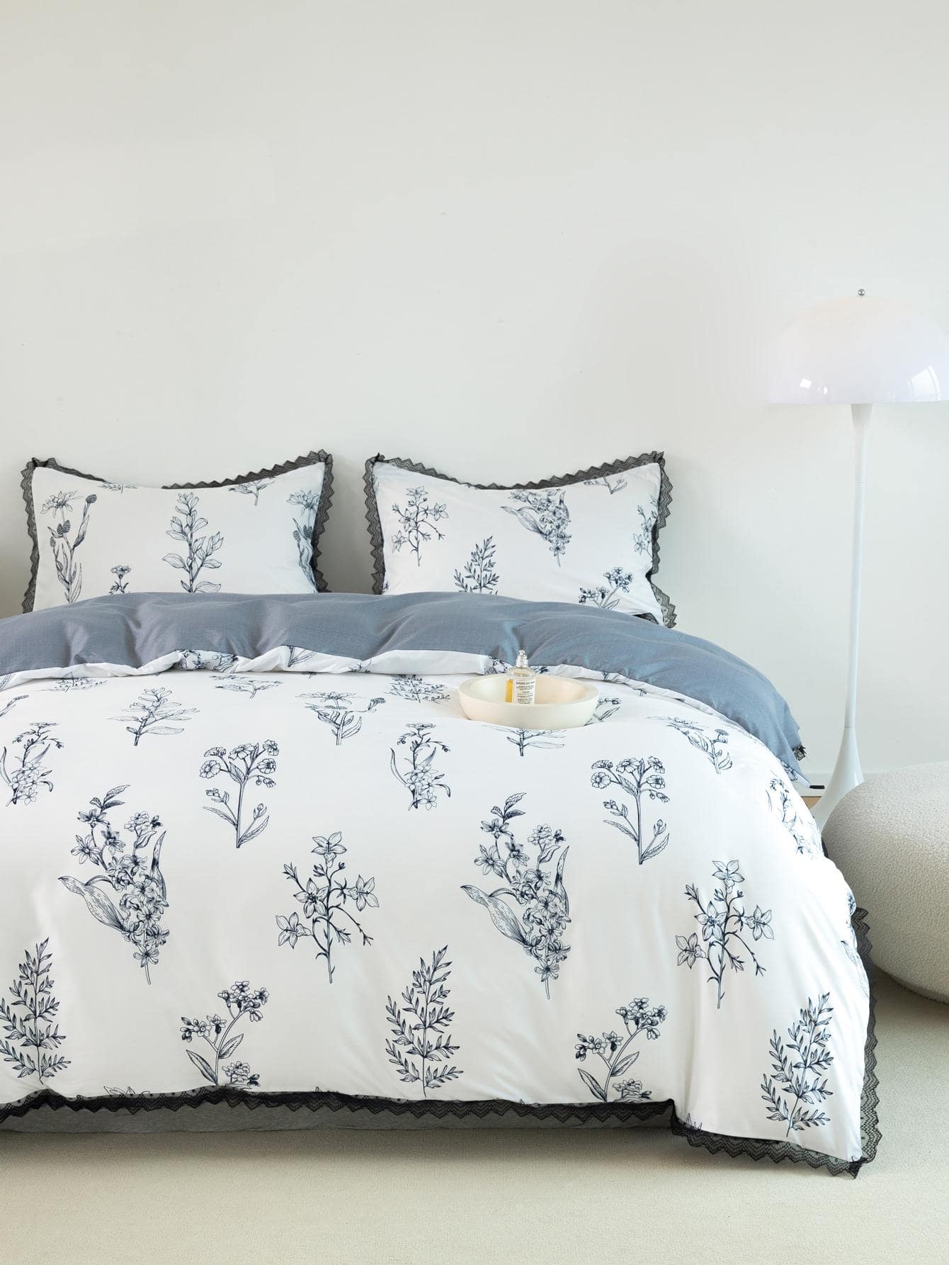 Mùa xuân/hè Hàng mới về Bộ ba mảnh Vỏ chăn bông Lotus Edge Craft ( 1 cái ) Và Vỏ gối ( 2 cái ), Tươi mới & Thời trang , Mềm mại & Thoải mái , Unisex , Tất cả các mùa , Thích hợp cho mùa thu đông , Thân thiện với làn da khi không mặc quần áo - Màu xanh lam - Xem 1