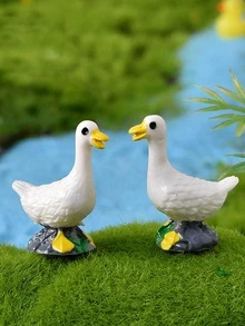 1pc Plastic Decorative Craft, Cute Duck Design Ornament For Home