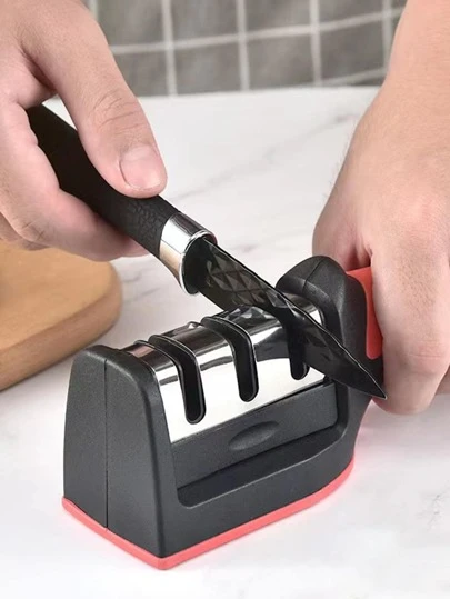 1 pieza Afilador de cuchillos multifuncional negro/rojo para el hogar, piedra de afilar para ajuste rápido del ángulo con afilado automático para tijeras y cuchillos, se incluye en empaque aleatorio de caja o bolsa