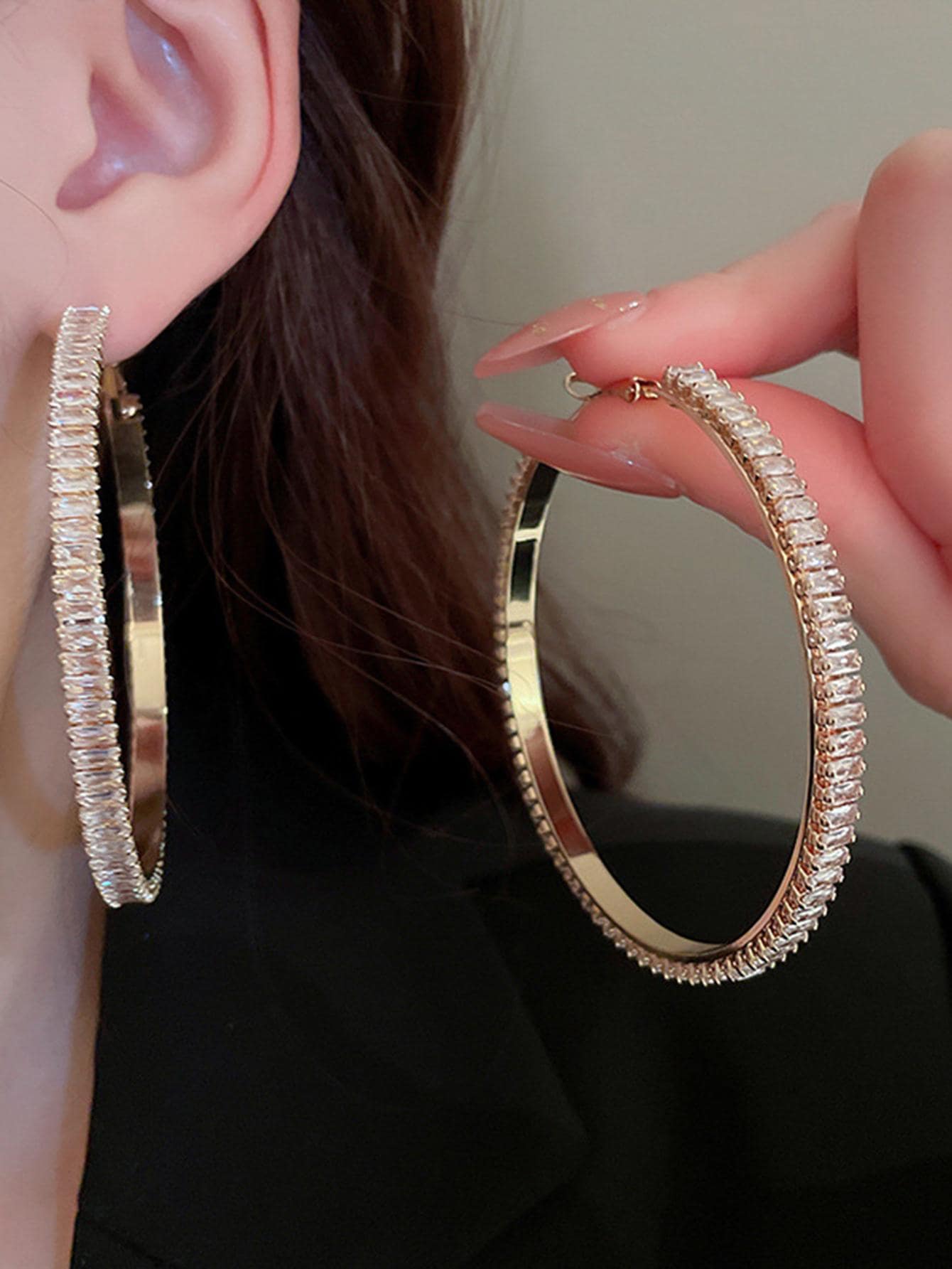 Andkiss 1pair Glamorous Cubic Zirconia Hoop Earrings For Women For Daily Decoration