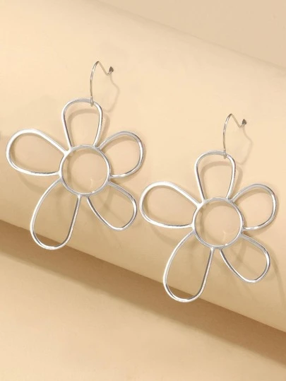 1 对简约时尚可爱彩色镂空金属圈形耳环，适合女性日常佩戴和礼物