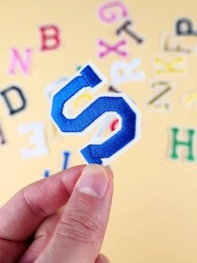 26 miếng vá thiết kế chữ cái - Đỏ - Xem 6