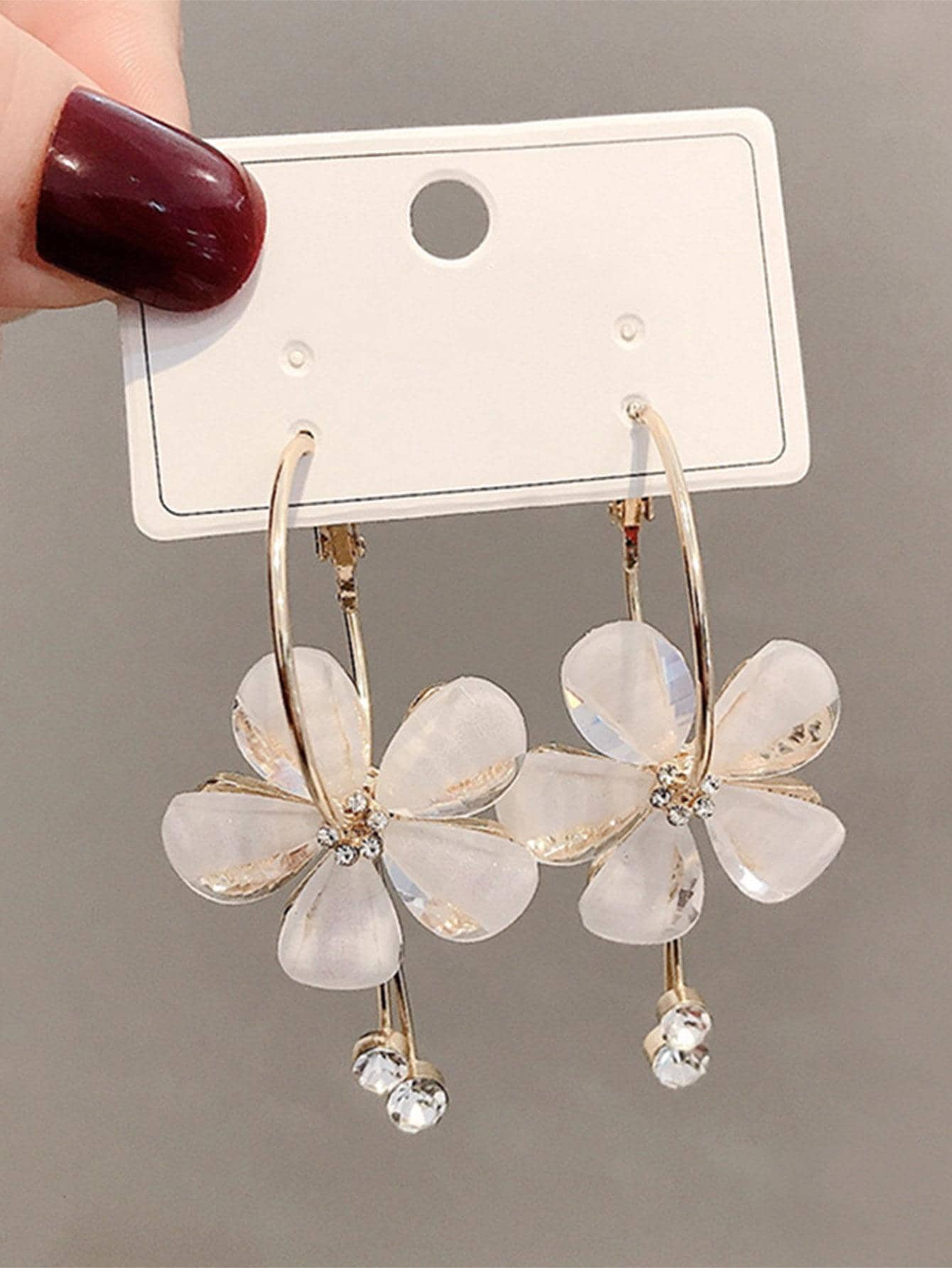 1對時尚花和水鑽裝飾耳墜適合女士日常裝飾 - 金色 - 查看 1