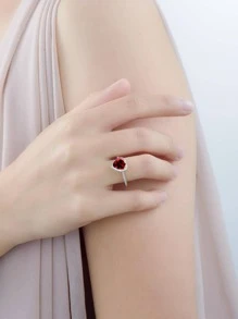 Glamorous Silver Cubic Zirconia Decor Heart Design Ring For Women For Wedding Gift - Red - View 2