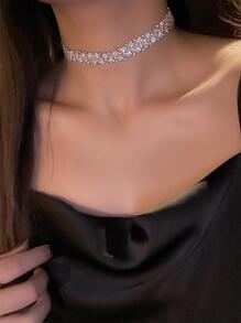 Gargantilla con diseño de diamante de imitación - Plateado - Ver 3