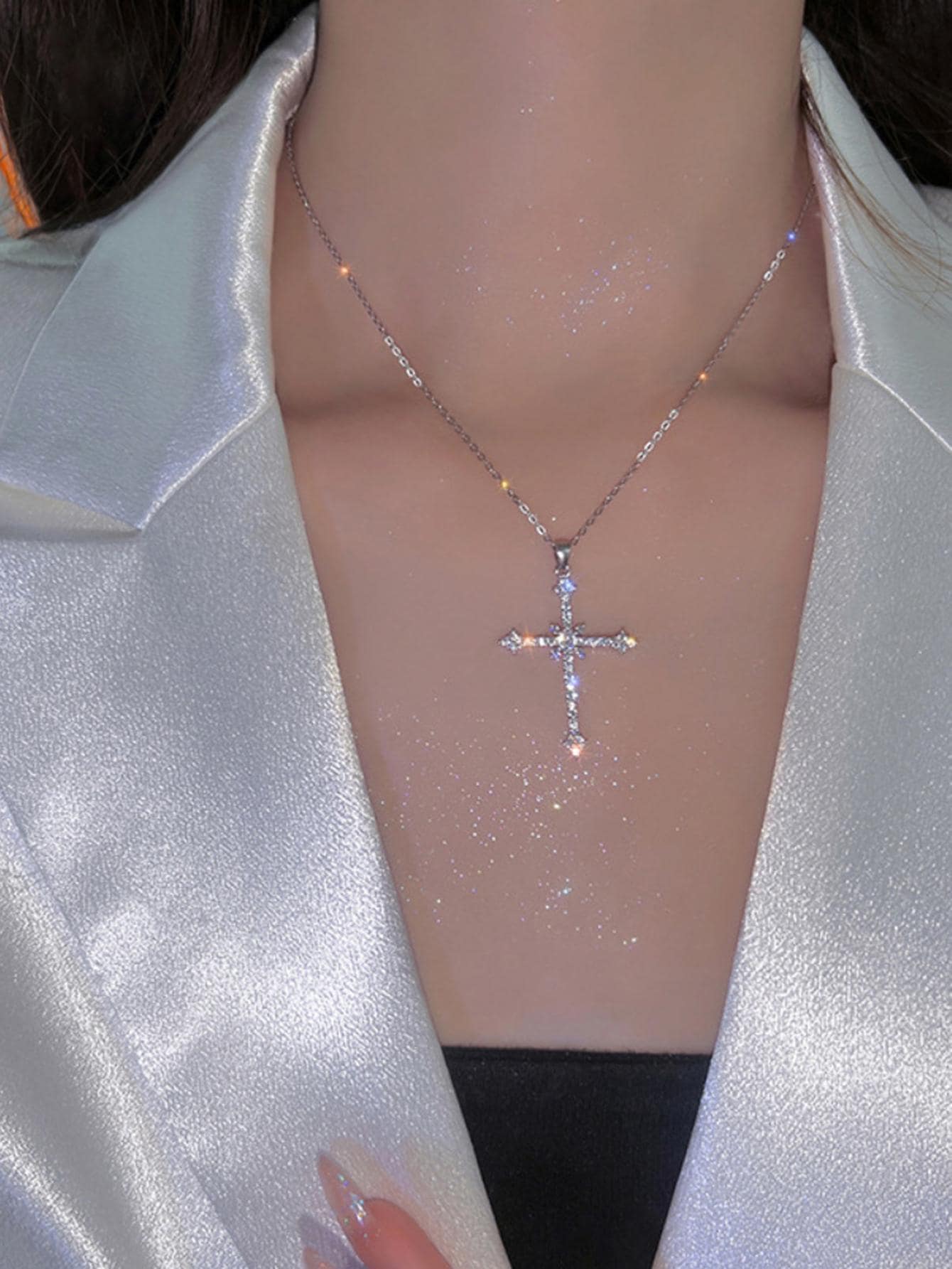 1入組魅力四射鋅合金水鑽十字吊墜項鍊適合女士日常裝飾 - 復古銀色 - 查看 1