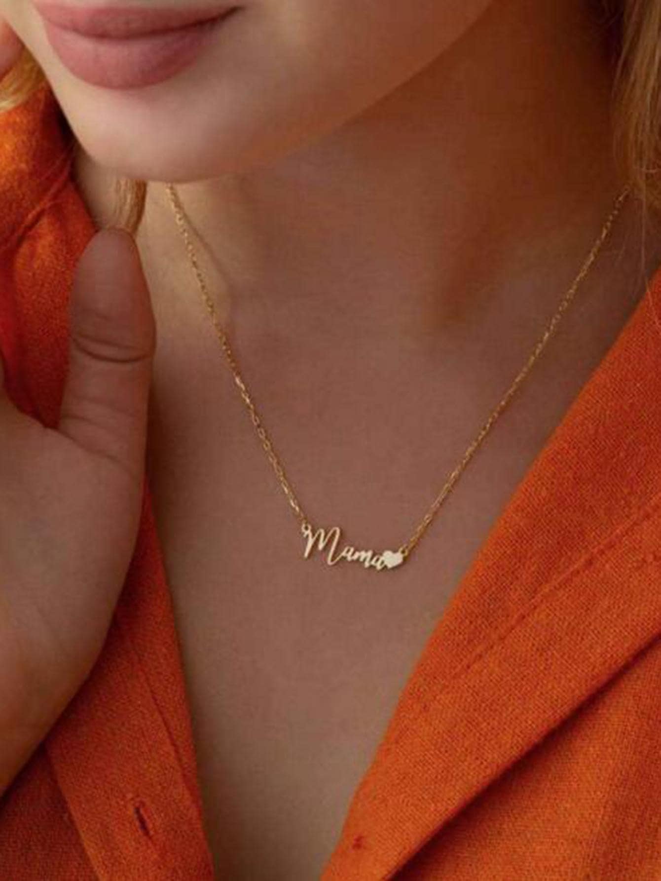 1入組時尚鋅合金心和字母墜飾項鍊適合女士適用於母親節禮品 - 金色 - 查看 1