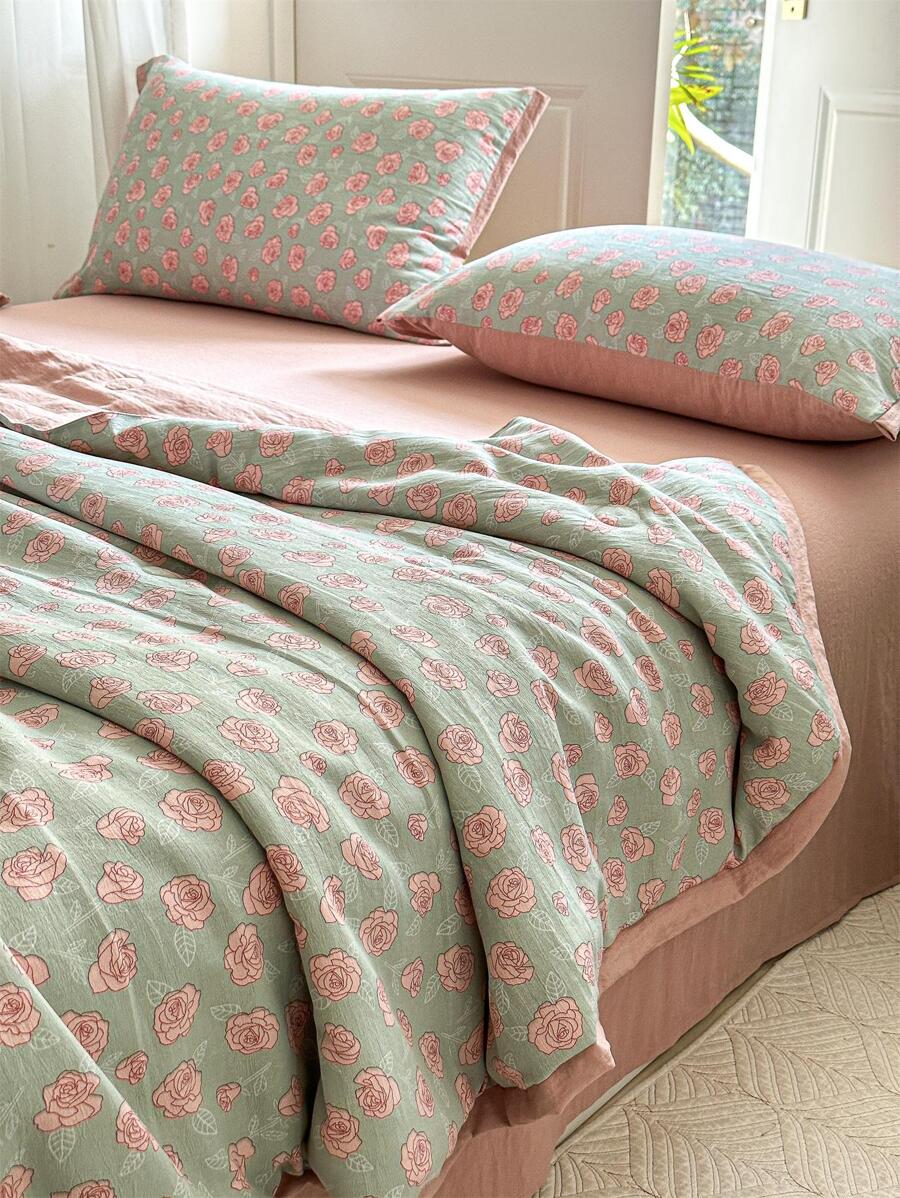 1pc Flower Pattern Bedspread, Fabric Quilt For Bedroom - Multicolor - View 1