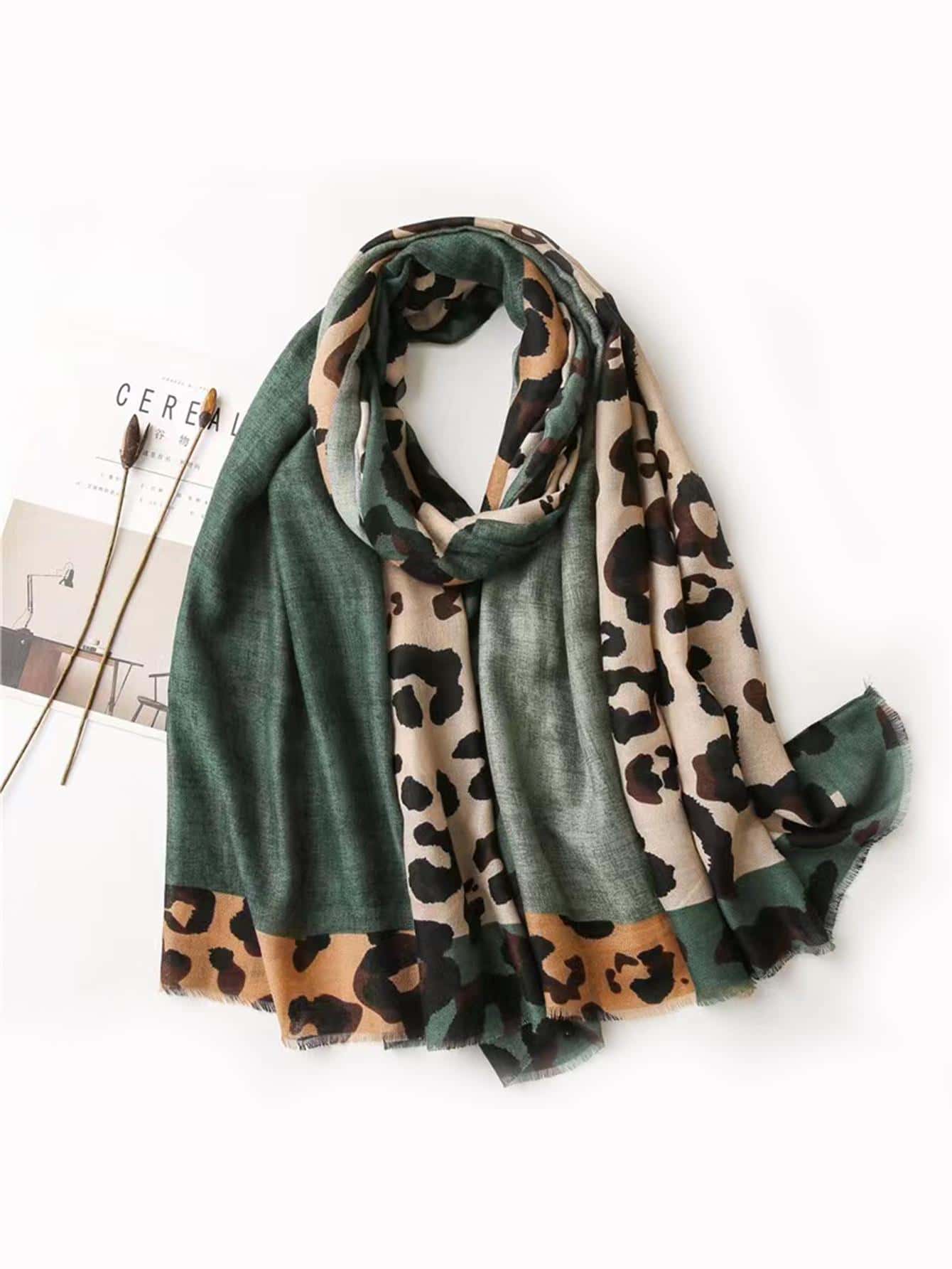 Street 1 Phụ Nữ Họa Tiết Da Báo Khăn Quàng Cổ Thời Trang Cho Cuộc Sống Hàng Ngày Cho Nam Nữ Bé Trai Bé Gái Quà Tặng - màu xanh lá - Xem 1