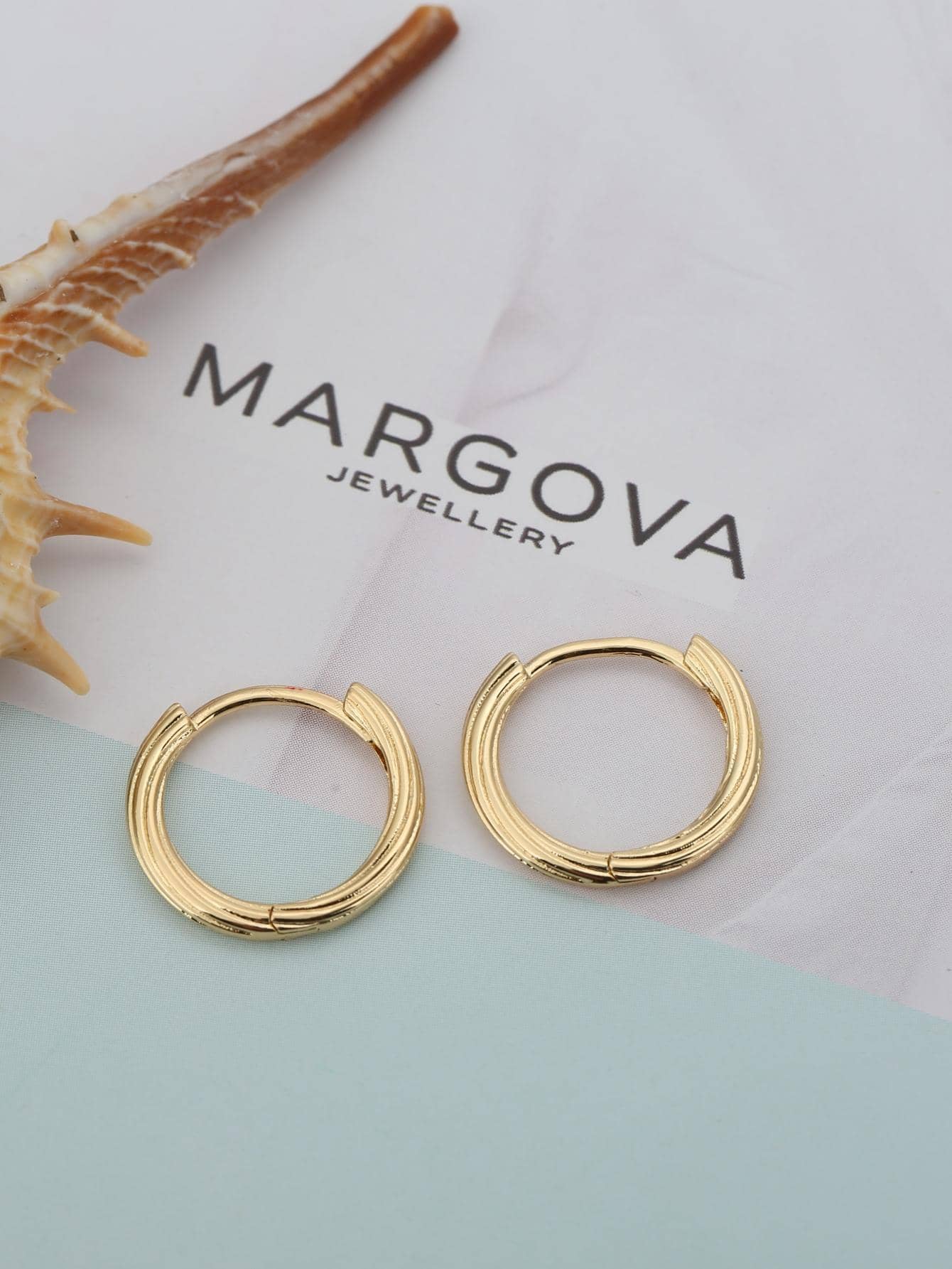 Hoa tai vòng tối giản - Vàng - Xem 1