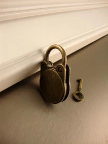 1入組鋅合金鎖復古小熊設計家用掛鎖 - 銅色 - 查看 5