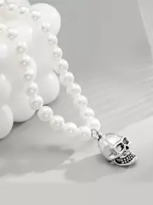 1pc Porcelain White Glass Faux Pearl Beaded Vintage Metal Skull Head Necklace, Suitable For Men's Daily Wear
