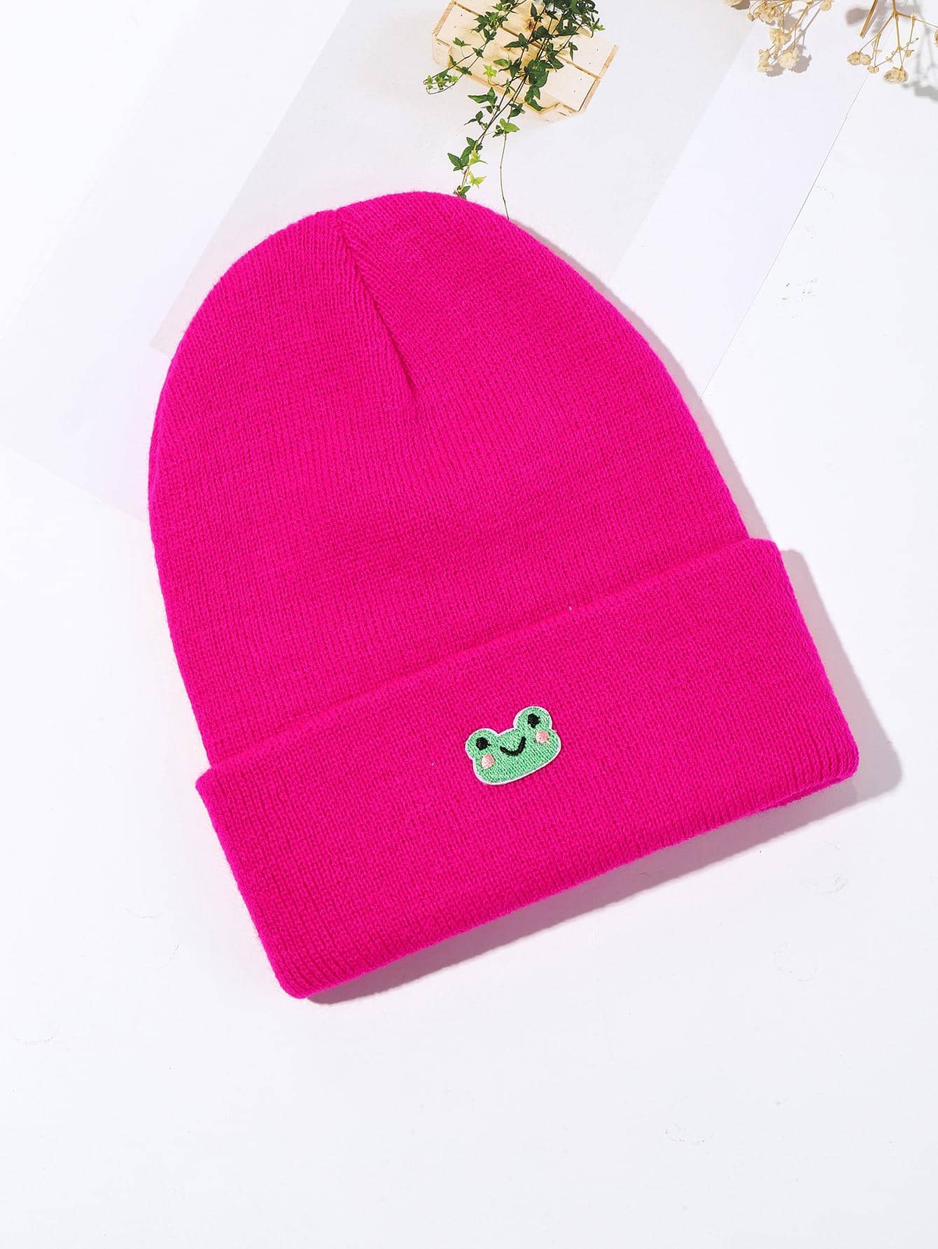 1pc Women Cartoon Frog Embroidered Fashionable Beanie, For Daily Life - Hot Pink - View 1