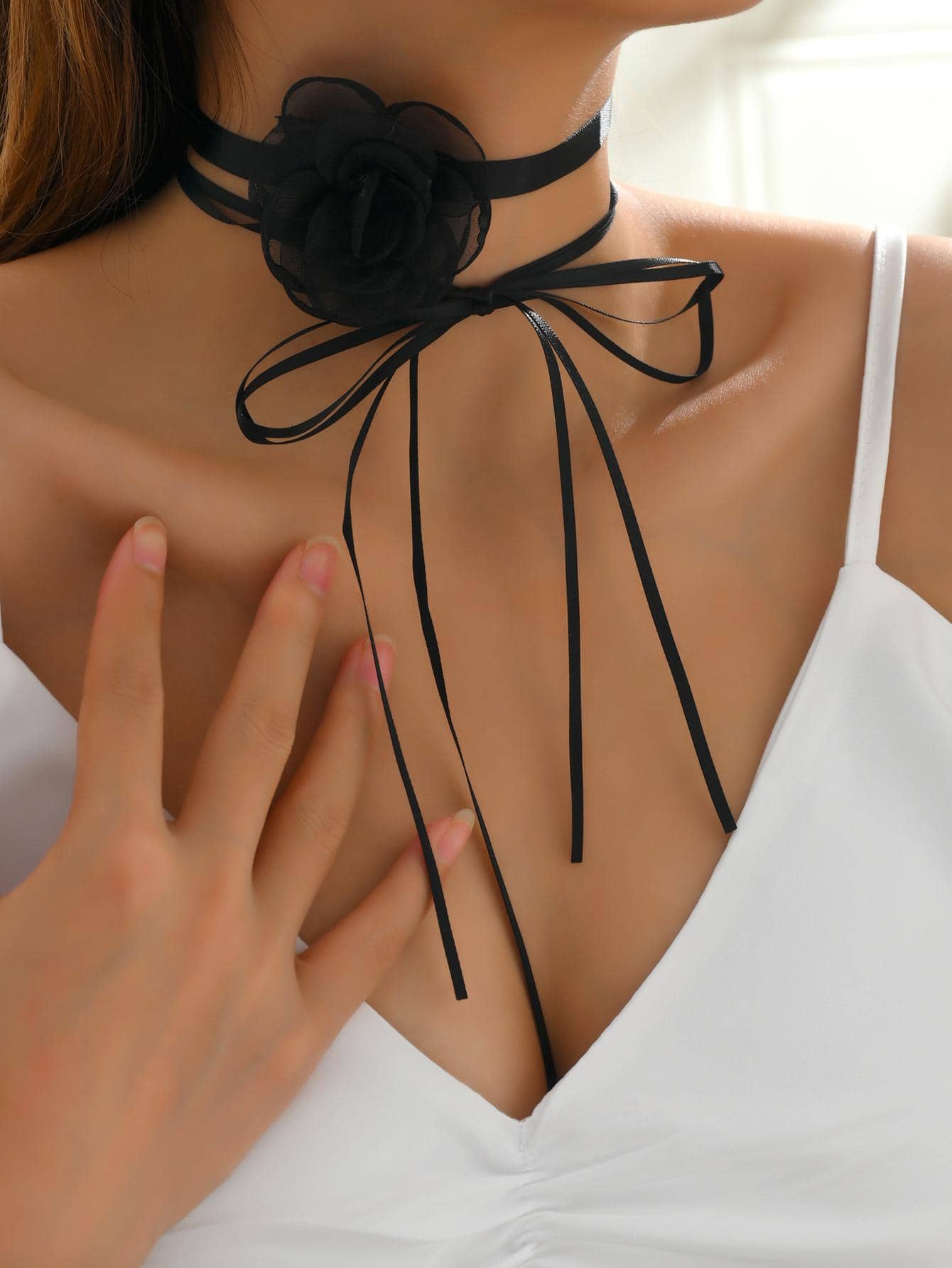 1 vòng cổ trang trí hoa thời trang cho phụ nữ dự tiệc - màu đen - Xem 1