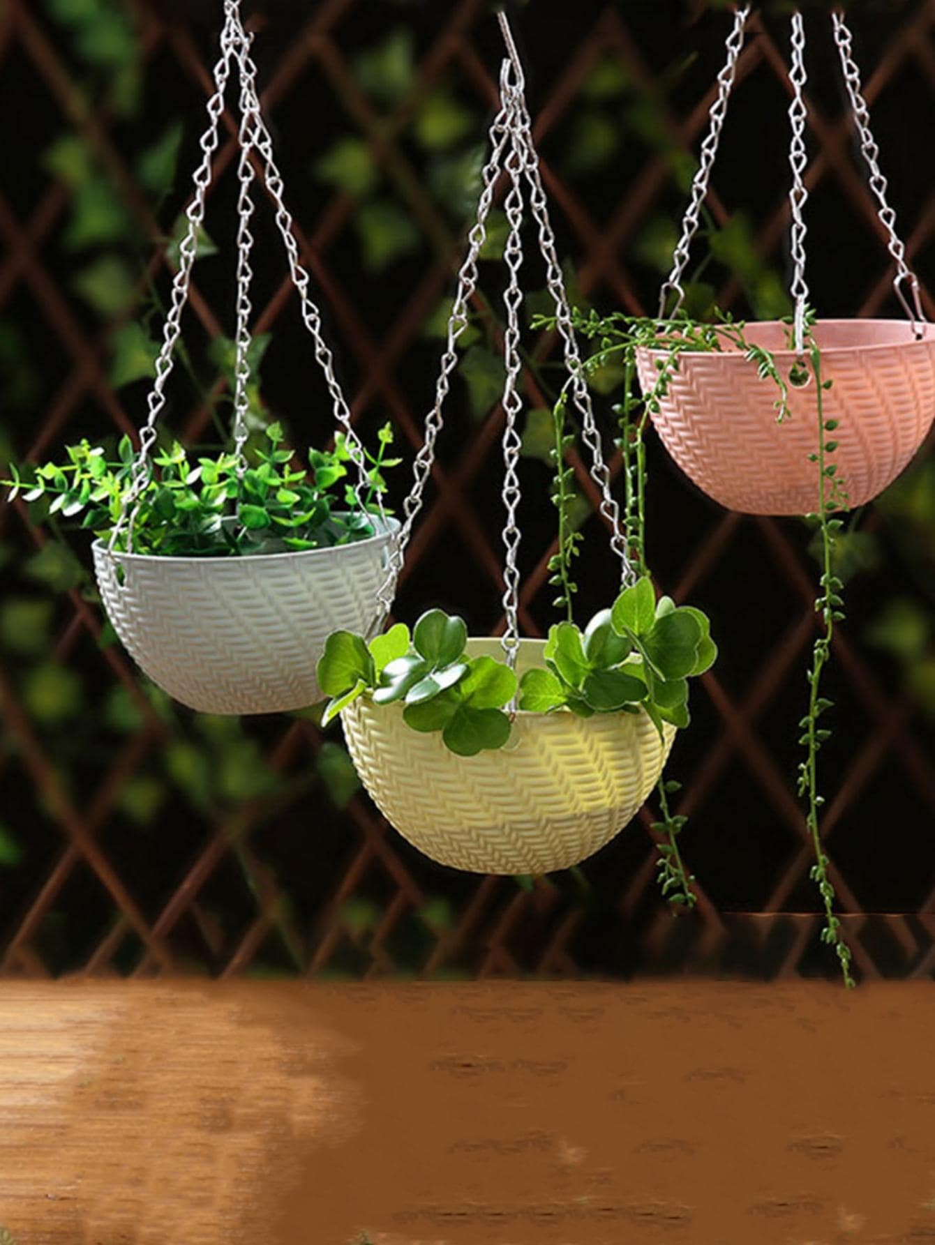 1pc Plastic Plant Hanger, Creative Textured Hanging Planter Basket For Indoor & Outdoor - Pink - View 1