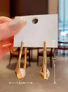 French Vintage Metallic Cold Tone Faux Pearl Big Drop Earrings For Women, Unique U-Shaped Design, High-End Ear Drop Jewelry With A Sense Of Style - Gold - View 6