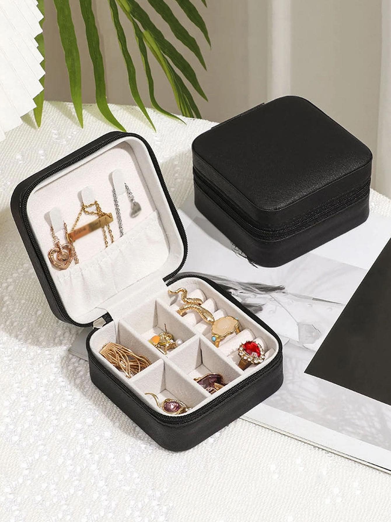 1pc Multi-grid Jewelry Box, Modern Portable Multi-function Jewelry Storage Box For Home - Black - View 1