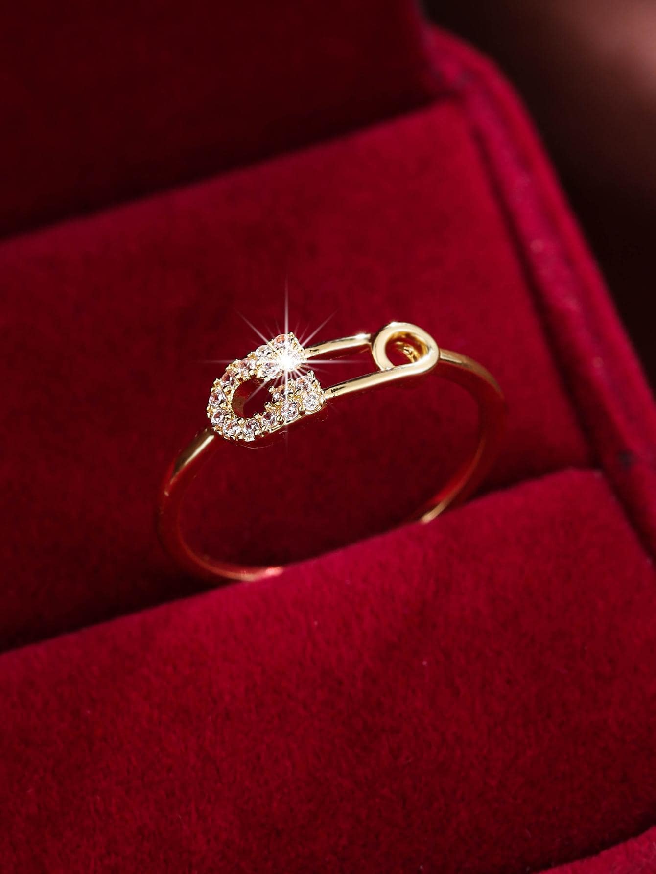 1pc Fashion Personalized Needle Shaped Synthetic Zirconia Stone Women's Ring, Casual Gift Design
