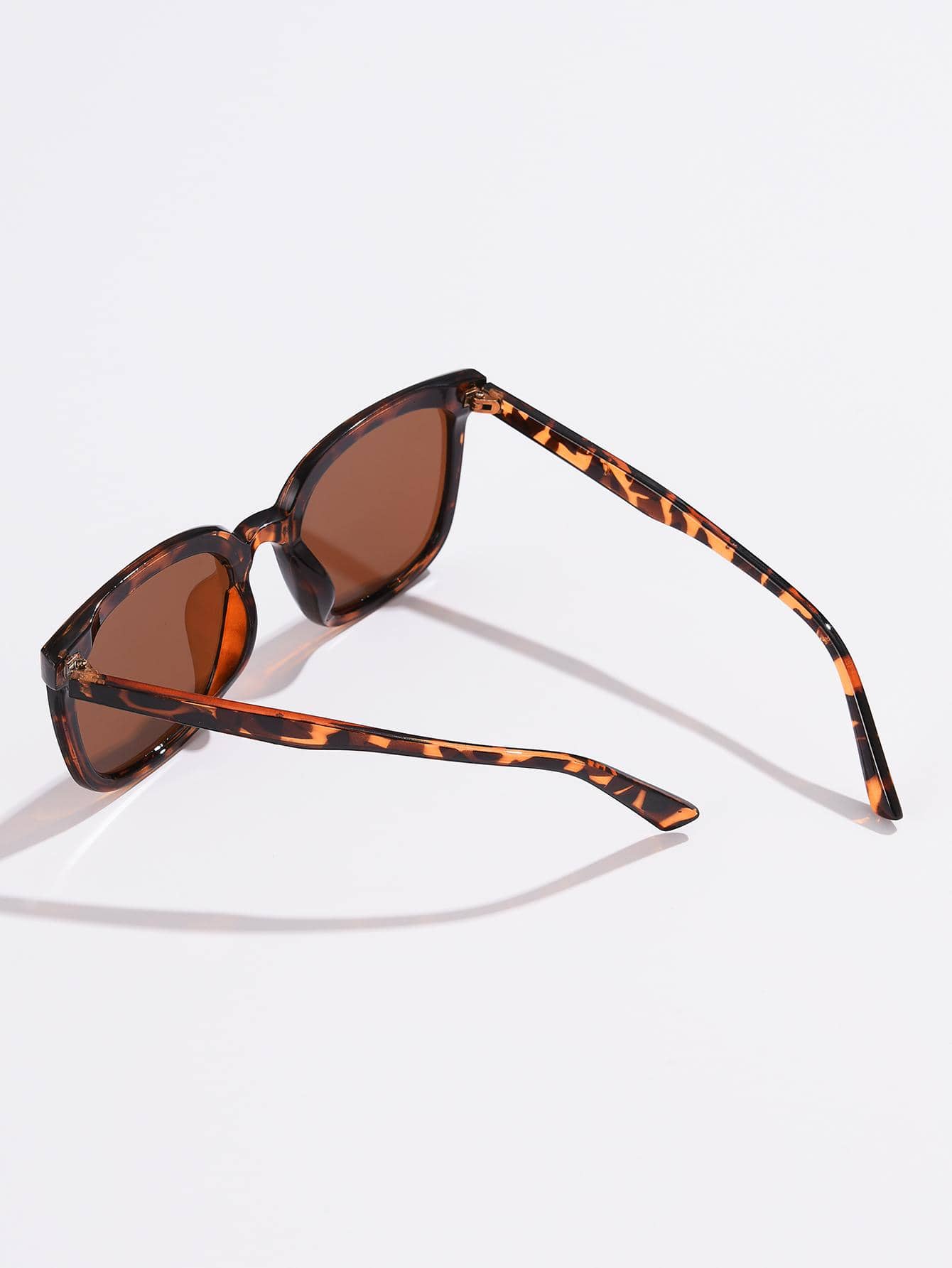 1pc Women's Square Large Frame Metal Rivet Retro Classic Polarized