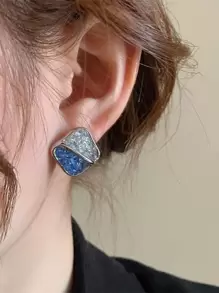 Andkiss Geometric Stud Earrings